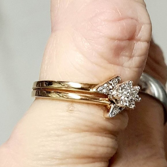 #812~'DOUBLE' DIAMOND RING - Picture 2 of 3